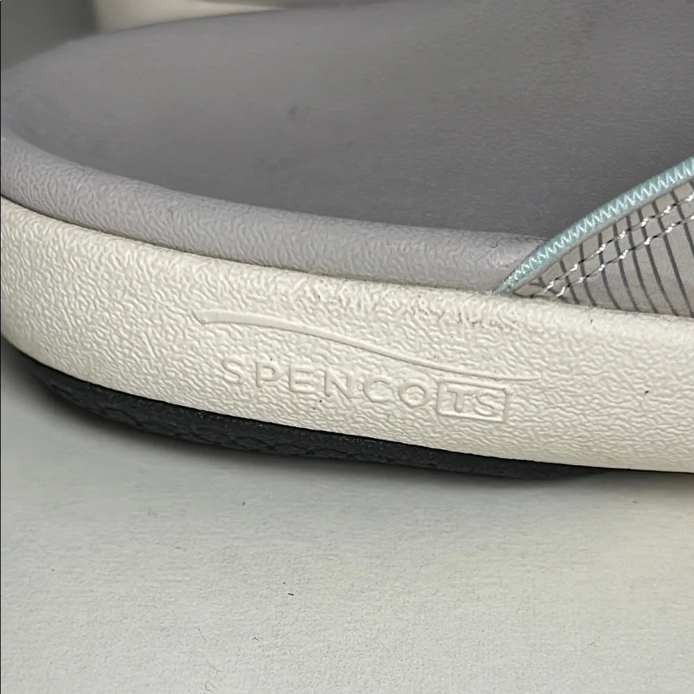 Spenco wave Gray and White Slide Sandals